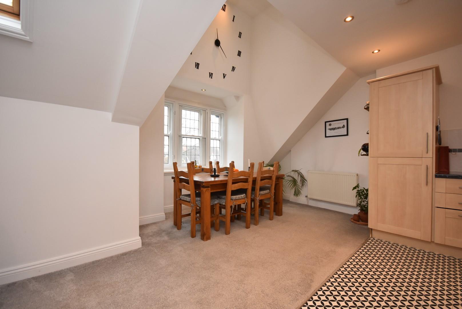 Flat 3, Portman House, 12 Royal Buildings, Penarth, CF64 3ED